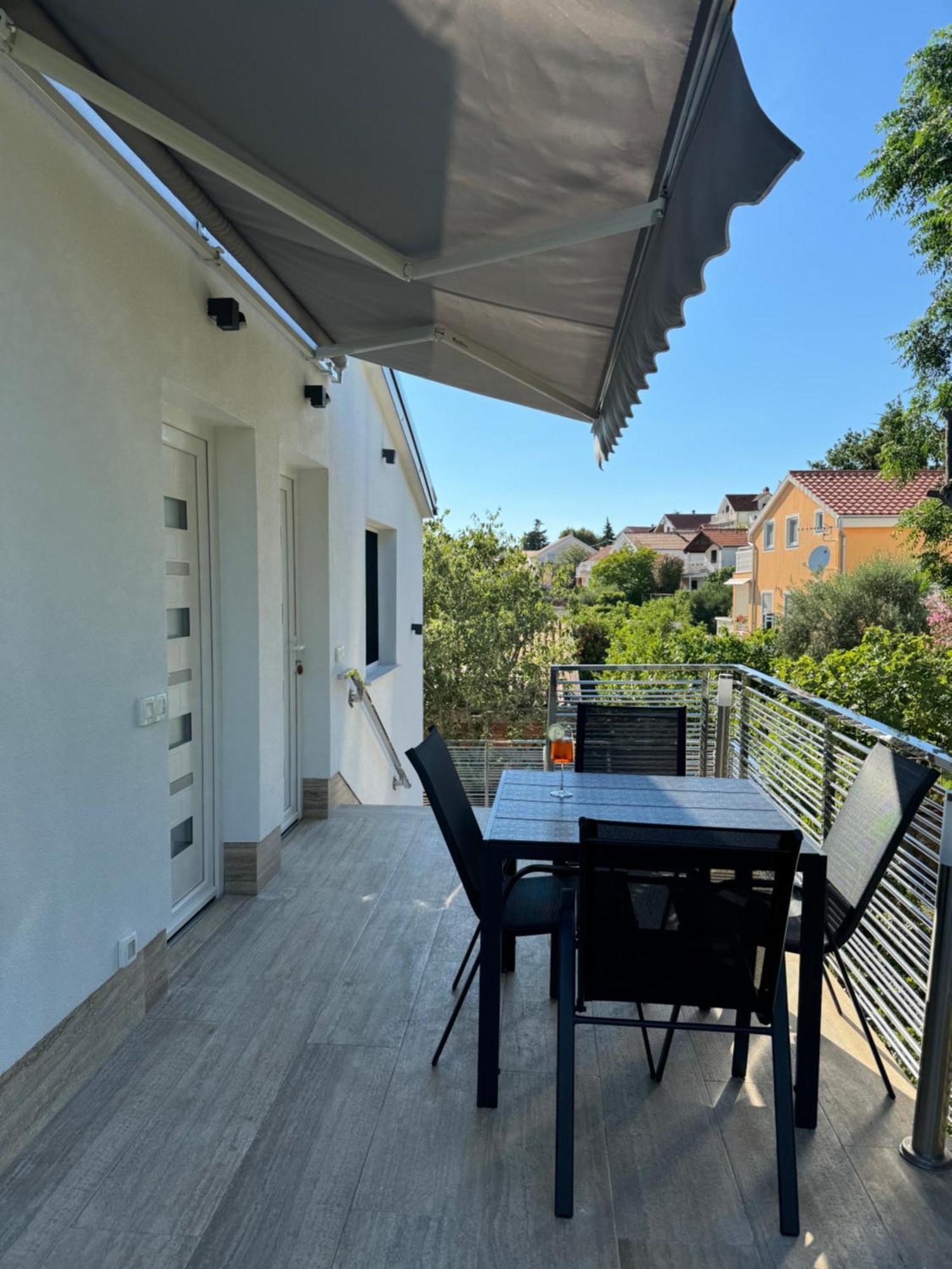 Apartments S&V Maslenica Extérieur photo